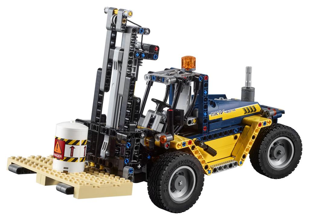 LEGO Technic Stavebnice vysokozdvižného vozíku pro těžký provoz Vícebarevná (592 kusů),