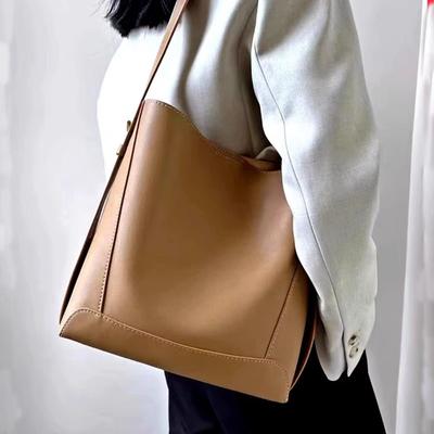 Kadın çantaları – Omuz çantası