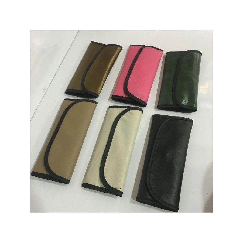 

Makeup Brush Bag Makeup Kit 7 Brushes Cosmetic Storage Fashion Generous Full-Featured Cosmetic Bag Random color