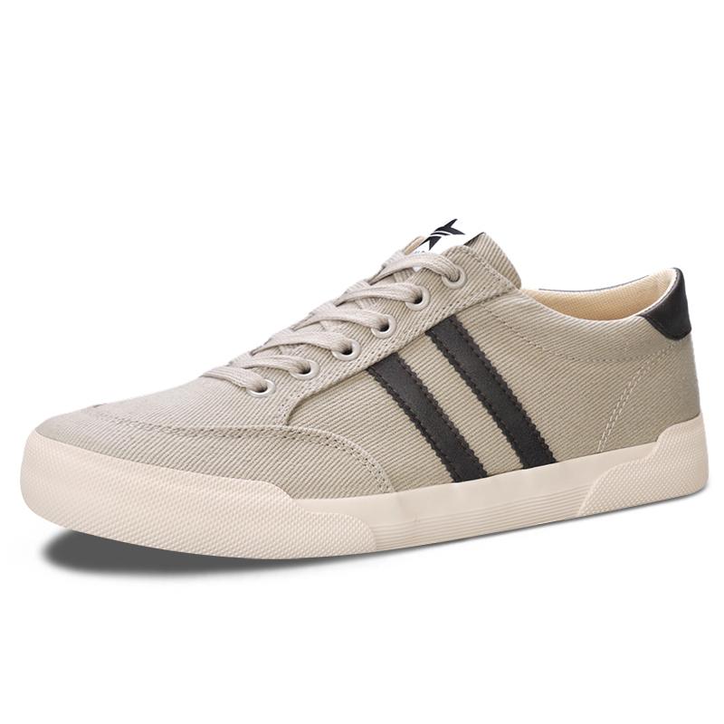 2024 Fashion Red Men's Canvas Sneakers Original Low Cut Skateboarding Shoes Men Comfortable Non-slip Vulcanized Shoes For Men