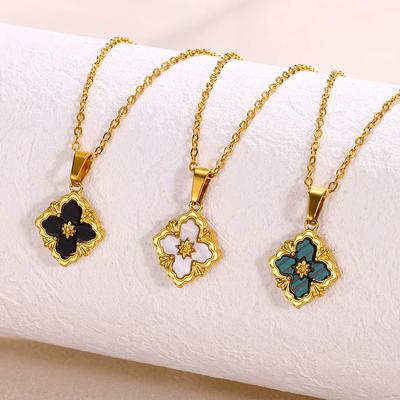 Stainless Steel Luck Clover Pendant Necklaces For Women Vintage Gold Color Flower Charm Clavicle Chain Jewelry Accessories Gift