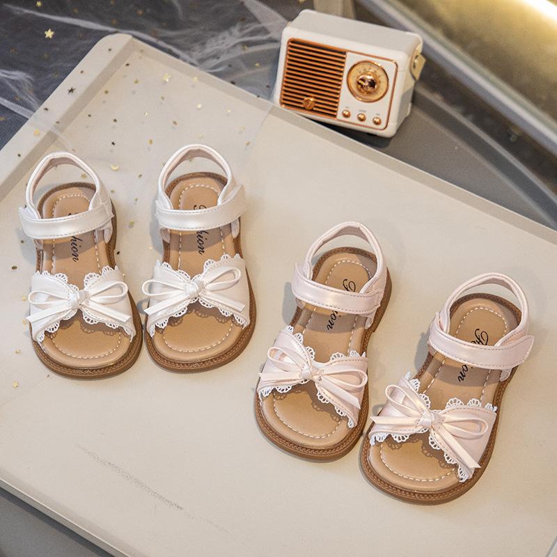 Cute Lace Bow Princess Sandals for Girls, Korean Style, New Summer Collection, Soft-soled Beach Shoes for Little Girls, Trendy