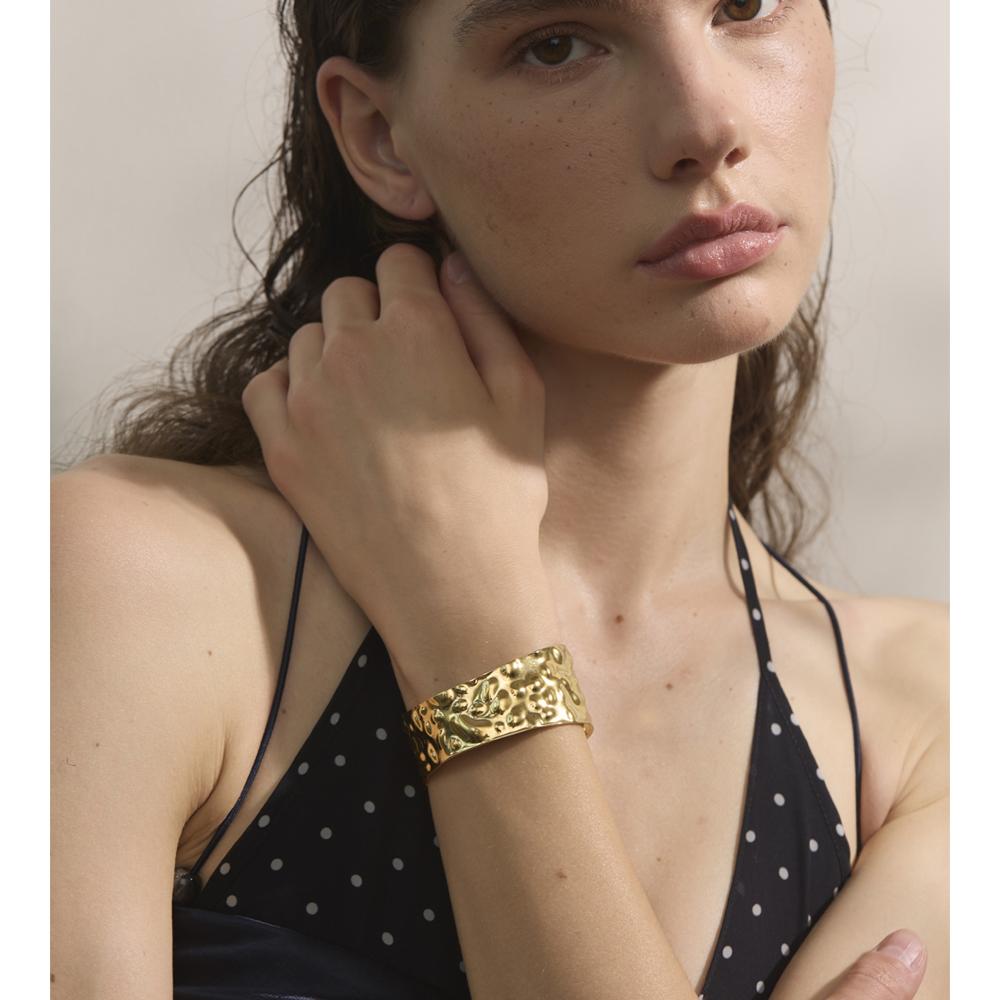 Yhpup 65mm Stainless Steel Metal Hammer Wide Open Bracelet Bangle Gold & Platinum Plated Waterproof Summer Wear Wrist Jewelry