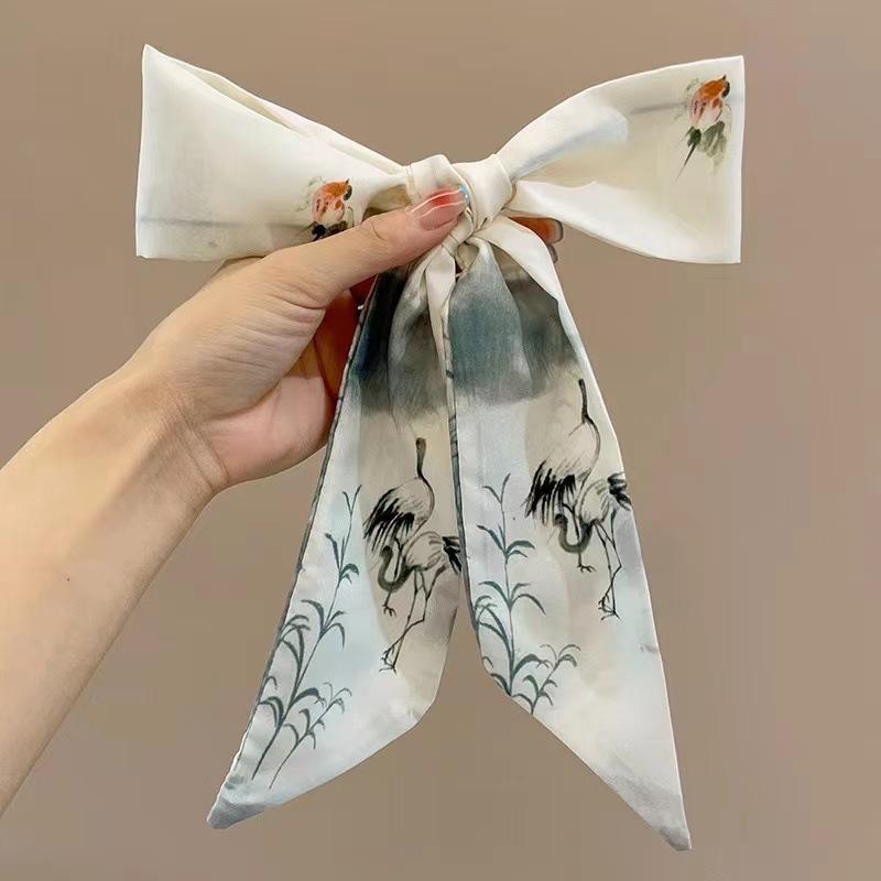 

2024 Розовый Шелковый Платок-Повязка на Голову с Цветочным Принтом в Виде Сердец: Двусторонний, в французском стиле, женский сладкий ремешок для сумки с лентой.