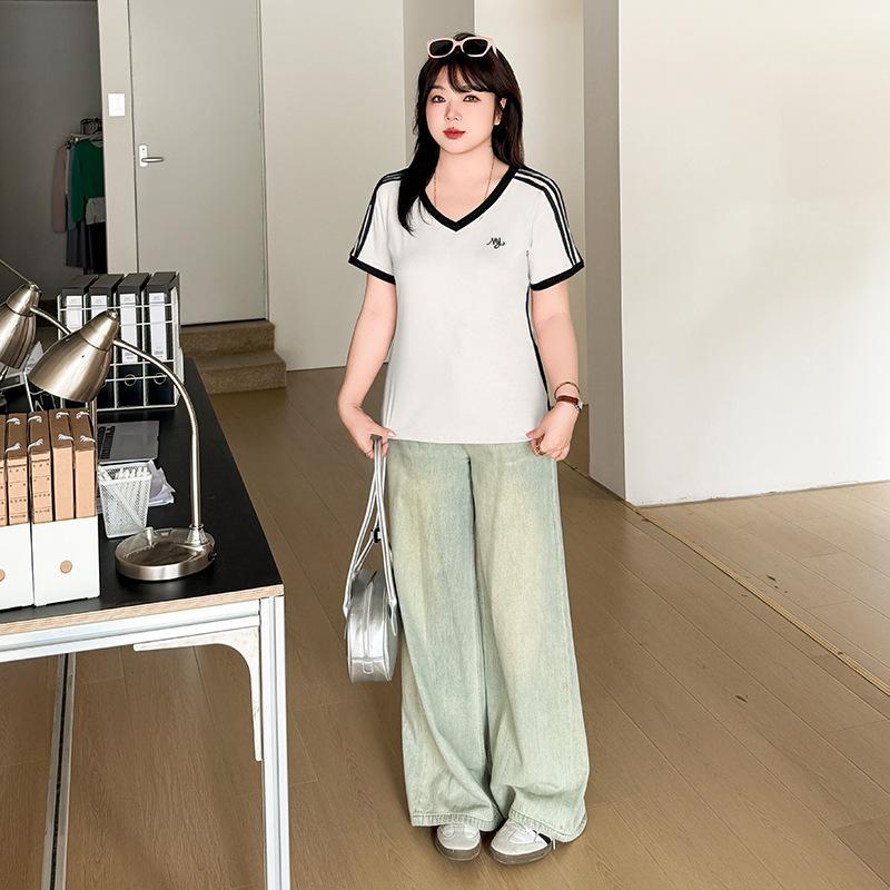 Large Size Contrasting Stripes V-neck Short-sleeved T-shirt Spring and Summer New Slim-fitting and Thin Top 212079