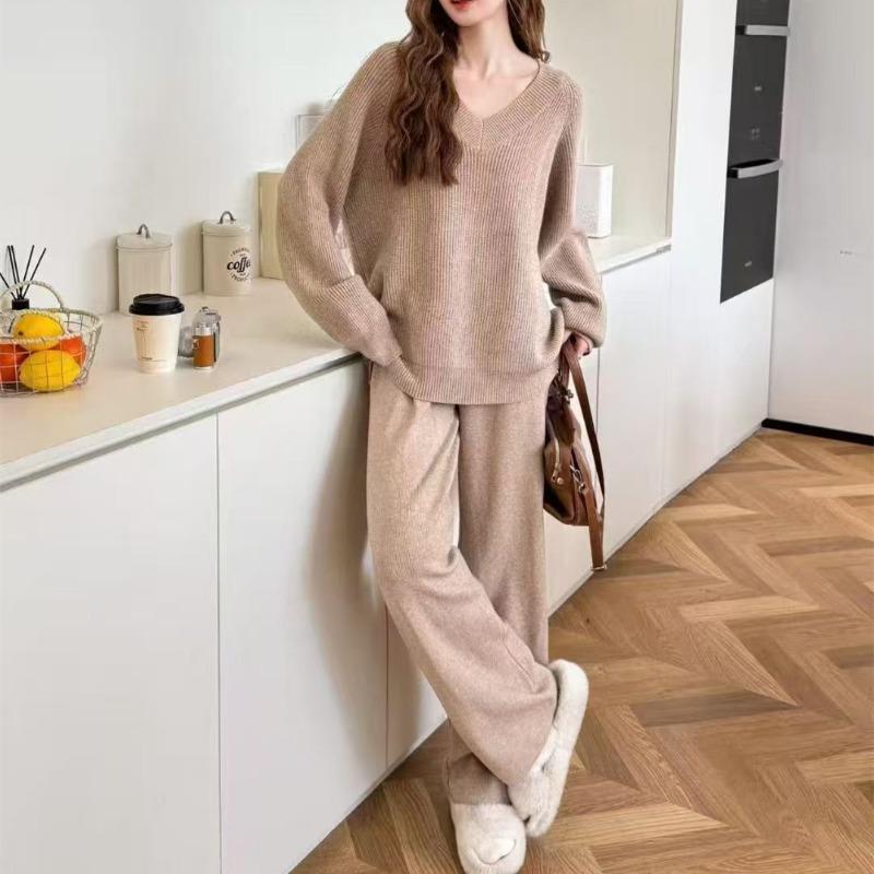 Loose casual style knitted suit women's autumn and winter new large size V-neck sweater wide-leg pants two-piece set