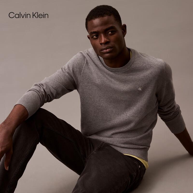 Calvin Klein Men's Classic Tapered Jeans