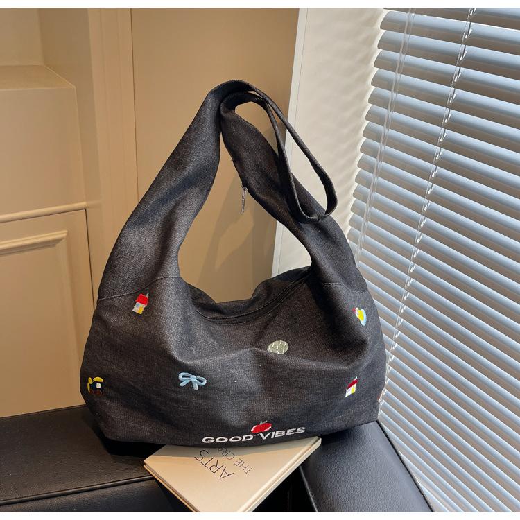 

Vintage tote bag large bag women s shoulder crossbody lazy wind underarm bag large capacity versatile commuter bag чёрный