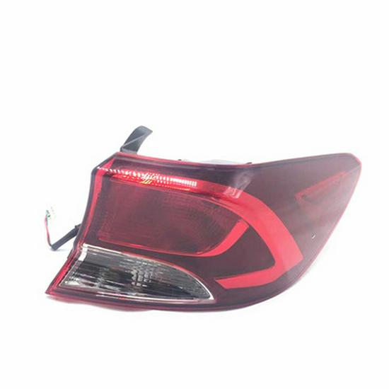 Compatible with 18-20 Kia Forte Rear Taillight Assembly: Brake, Reverse, Warning, and Fog Lights.