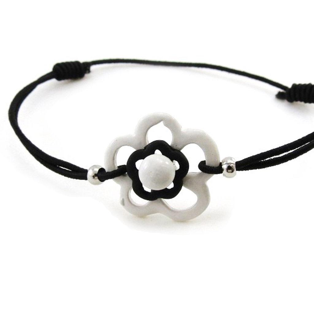 NOA [I9954] - Černošedý designový náramek „Marguerite“