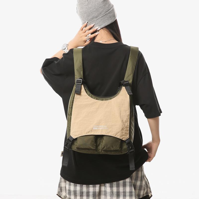 Hong Kong wind locomotive trendy cool neutral color matching shoulder bag new large capacity double shoulder messenger bag