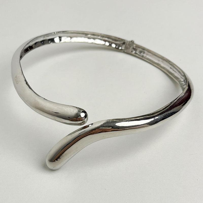 Tooxika Minimalist Niche Cold Wind Metal Glossy Water Drop Open Collar Fashion Personality Collar Necklace