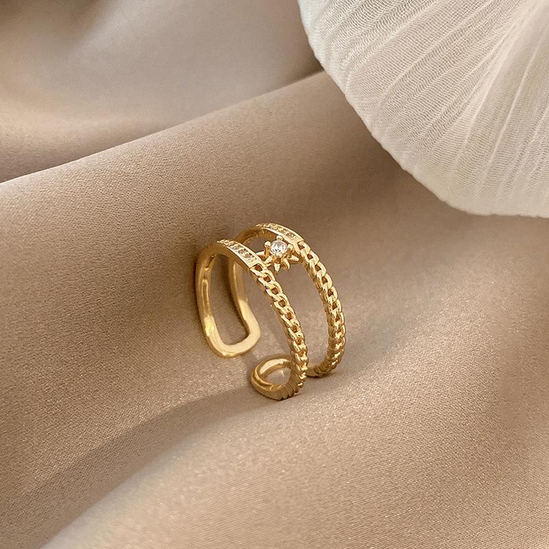 [Copper Products] Diamond-Encrusted Zircon Niche Design Opening Simple Ring Ring Woman