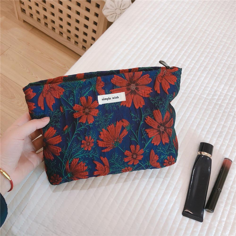 146 Retro Style Cosmetic Bag Large Makeup Bag Travel Toiletries Storage Pouch Zipper Closure Organizer for Women and Girls
