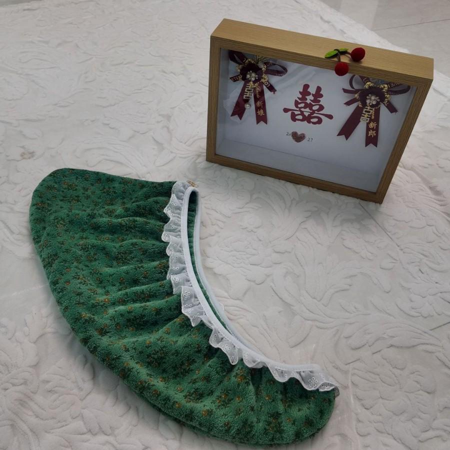 Pastoral Fresh Lace Trimmed Dry Hair Cap and Bathrobe Set