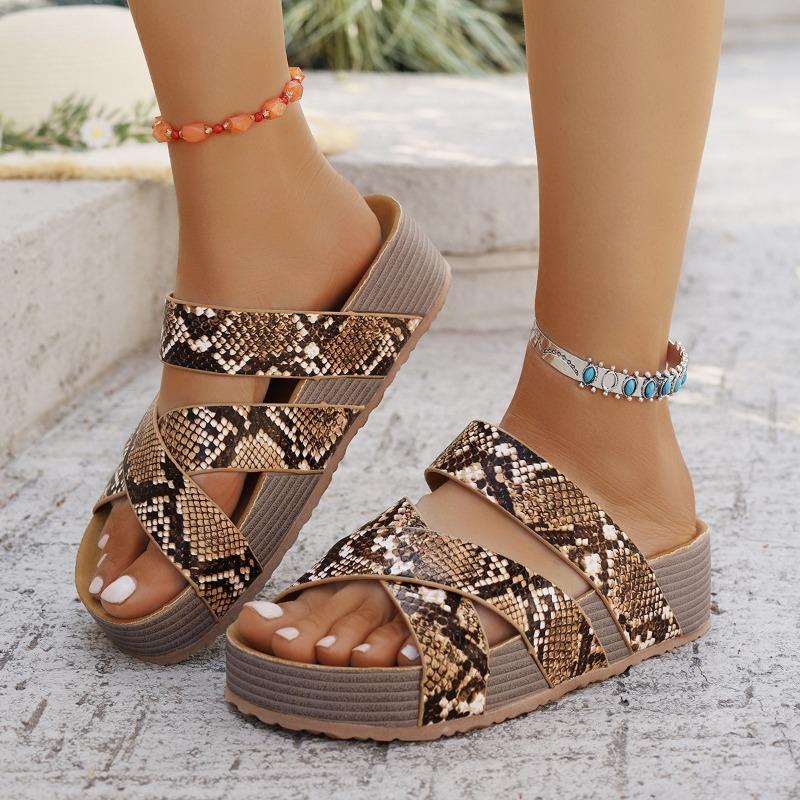 Large size casual sandals women's summer new flat-bottomed thick-soled one-word cross sandals