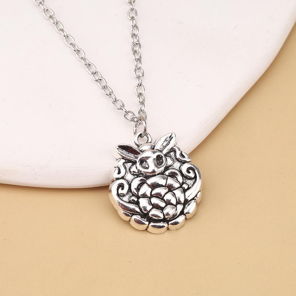 Personalized Hollow Knight Charm Collarbone Chain - Retro Metal with Drip Oil Finish