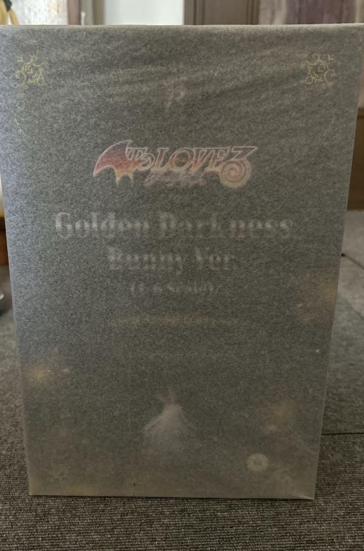 

[USED] FREEing Golden Darkness Bunny Ver. Figure