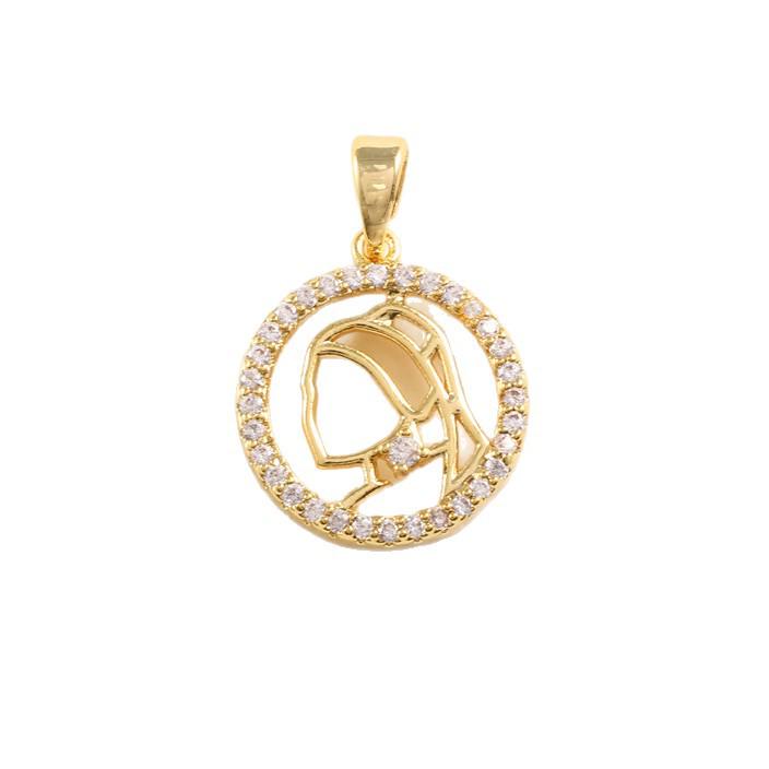 Korean Style Versatile Women's Necklace with Zircon, Gold-Plated Copper Pendant