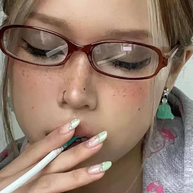 Y2K Women Retro Oval Square Glasses Red Green Frame Glass Eyewear Decorative Computer Anti-blue Eyeglasses with Seaside Driving