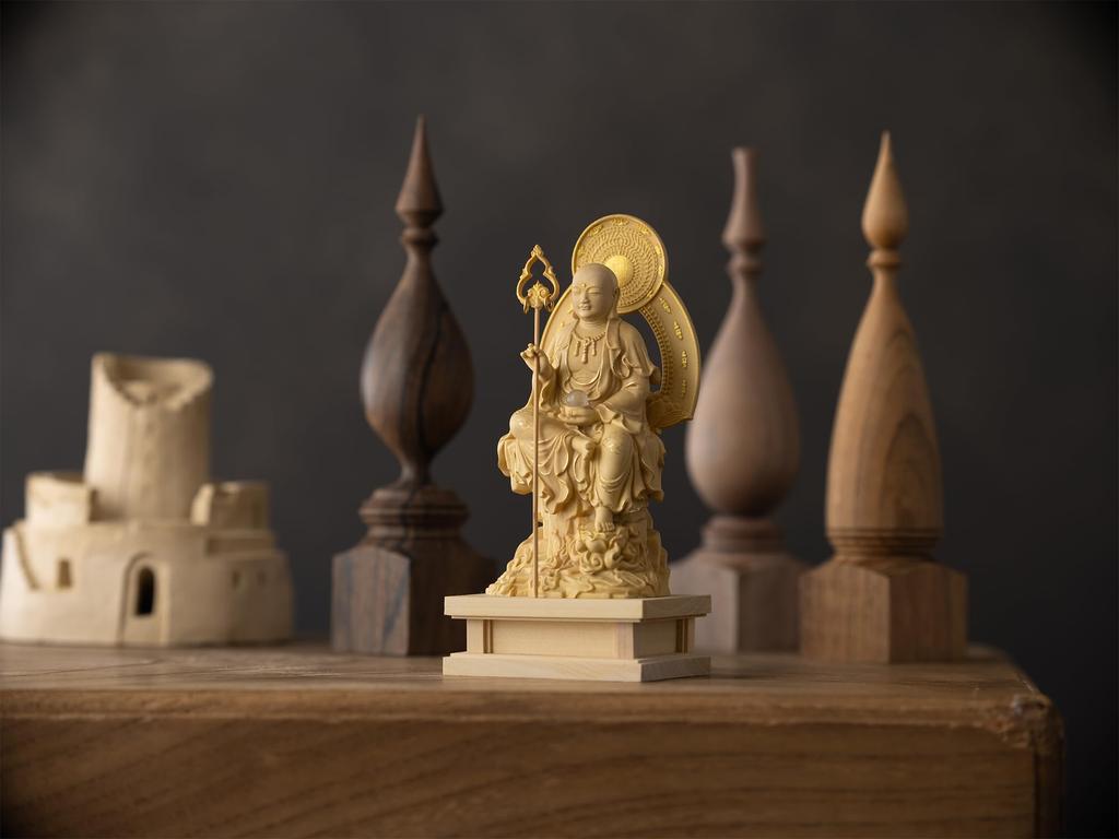 Kleine Buddha Jizo Bodhisattva Statue 11cm Buddha Holzornament Jizo Bodhisattva Halb sitzend (Holz Buchsbaum, Goldstaub-Finish) - Statue, Figur,