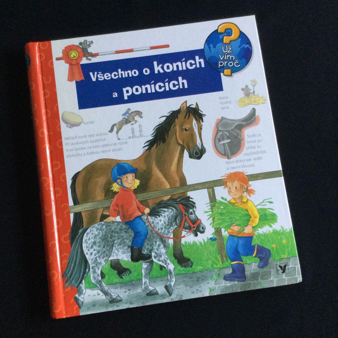 

[USED] Horse Czech Picture Book Pop-up Picture Book Horse Foreign Book Pop-up Picture Book Animal Animal Book