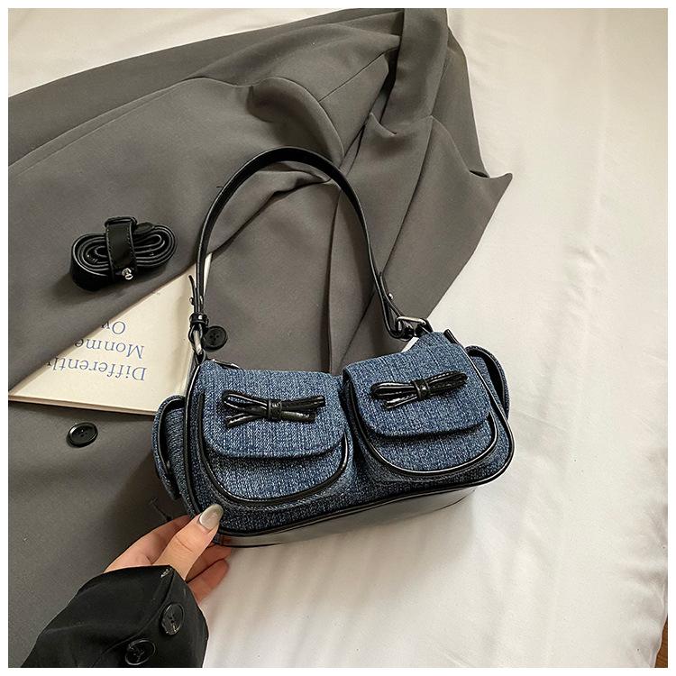 

Модный тренд сумка подмышку женская 2025 новая ретро джинсовая двойной карман сумка Бостон на плечо сумка-мессенджер прилив