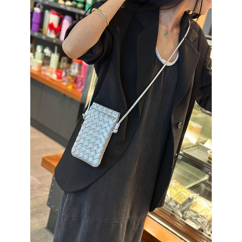 

Authentic Leather Weave Lightweight Mini Niche Style One Shoulder Phone Bag Silver
