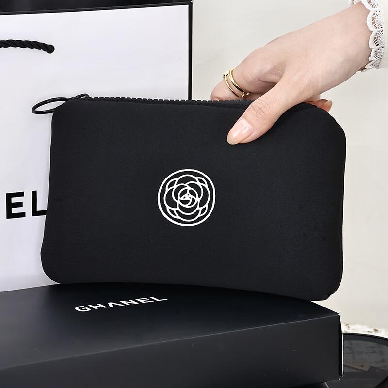 Camellia Elegant Portable Storage Pouch Small