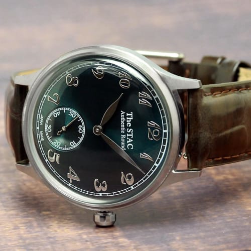The STAC Japanese-made 36mm Classic Retro Watch for Men and Women, Blue-Green and Brown Crocodile Leather, ST-AR002
