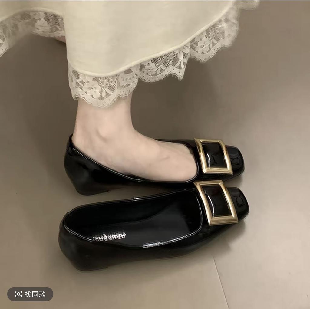 Temperament small square head fairy wind metal buckle light mouth small leather shoes women 2025 new soft sole thick heel commuting grandma shoes