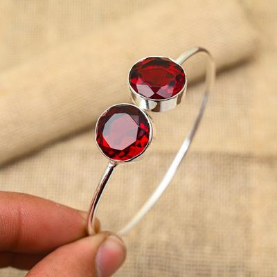 Bracciale rigido fatto a mano in argento sterling 925 con pietra preziosa granato rosso regolabile per donna