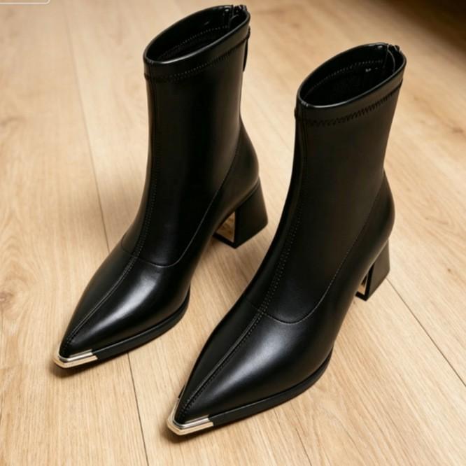 French pointed high-heeled short boots women's autumn and winter metal head thick heel commuting versatile rear zipper women's boots