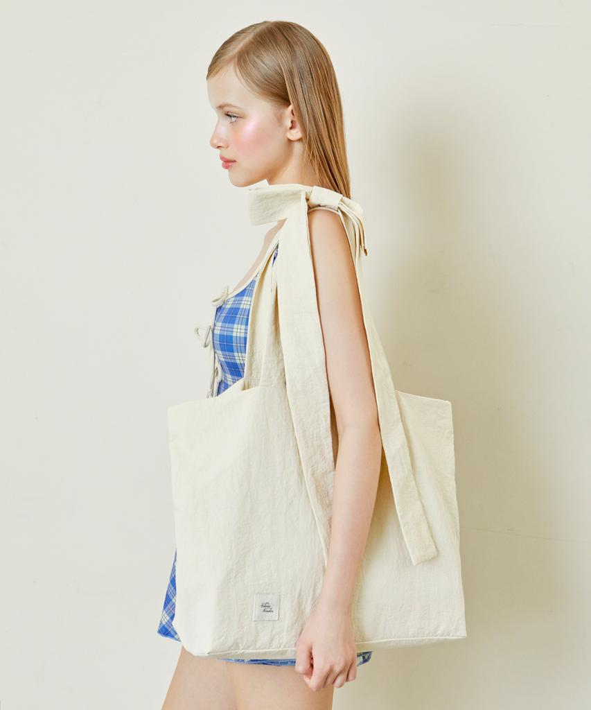 VIKINI VENDER Snap Ribbon Big Shoulder Bag - 3 Colors