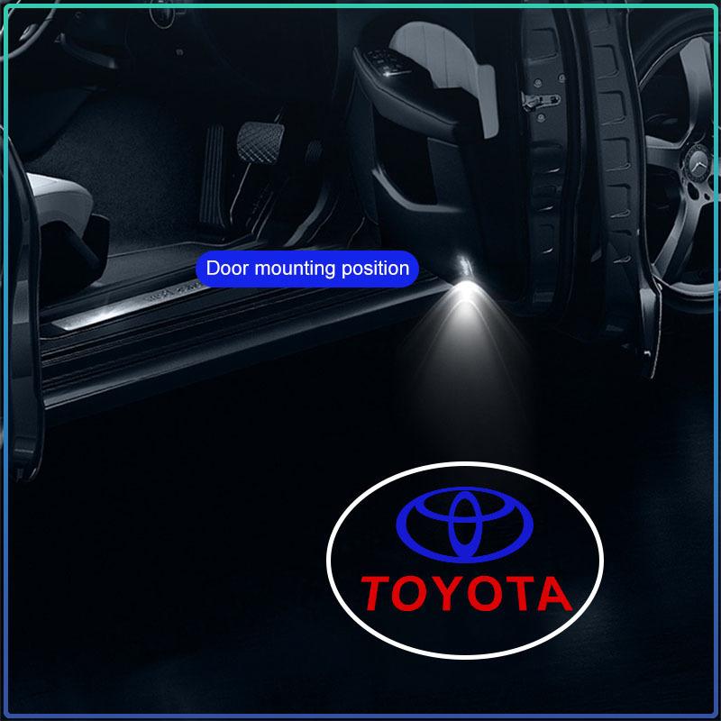 2 szt. Lampki Powitalne LED do Drzwi Samochodowych Projektor Logo Światła Duch Cienia Bezprzewodowe Lampki Drzwiowe Dla Toyota Fortuner Chr Verso Prius Hiace Yaris Trd Corolla