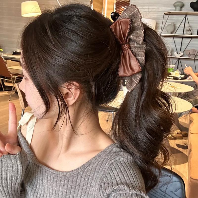Vintage Plaid Bow Hair Claw Clips Women'S Trendy Hair Accessories Leather Bow Ruffle Design Grid Pattern Banana Clip Headdress