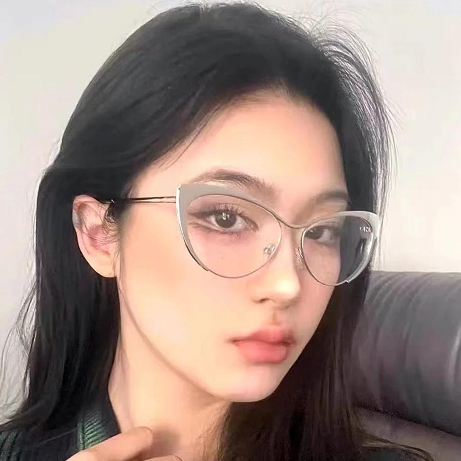 New Fashionable Anti Blue Light Metal Frame Myopia Glasses Trendy Cat Eye Frame Pc Ultra Light High-Definition Myopia Glasses