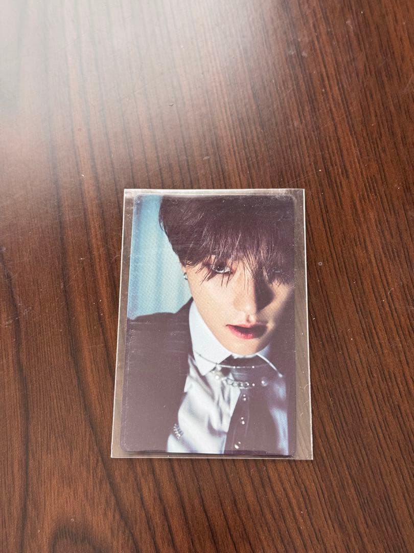 

[USED] SEVENTEEN attaca Dino