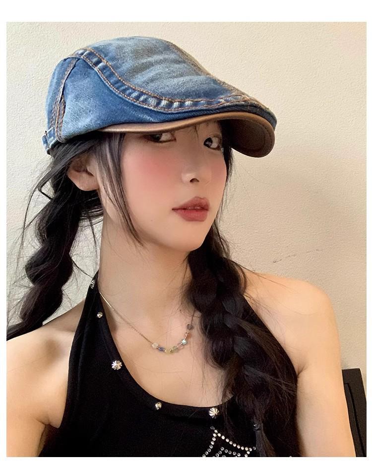 Women's Retro Washed Denim Duckbill Flat Cap with PU, Versatile Face Slimming Design, Spring-Autumn Backwards Beret.
