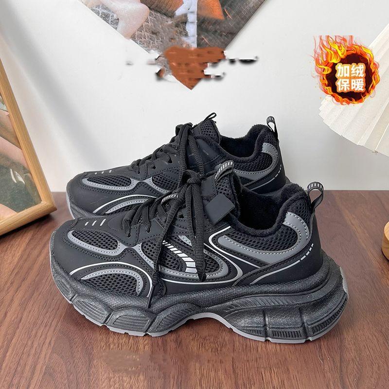 Miękka podeszwa aksamitne ocieplane buty taty damskie zimowe nowe wszechstronne ciepłe dwie bawełniane buty lekkie i wygodne buty sportowe