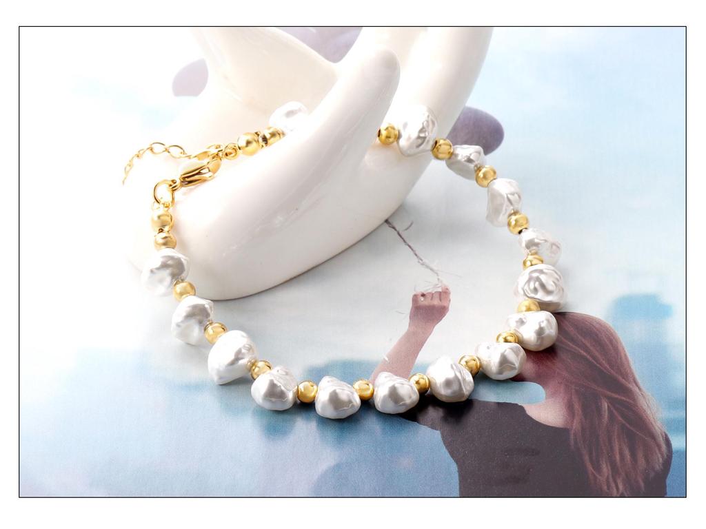 Baroque Irregular Pearl Necklace & Bracelet Set - Vintage French Light Luxury OT Buckle Jewelry for Women