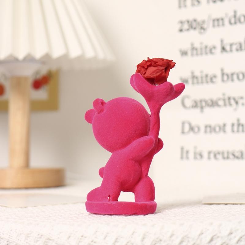Proposal Flocking Bear Figurine Kneeling with Eternal Flower Rose Romantic Desk Ornament Gift for Valentine's Day & Anniversary