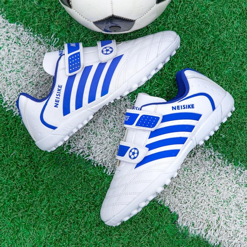 

Lawn grass natural football shoes children s non-slip sports boys football shoes 34 білий