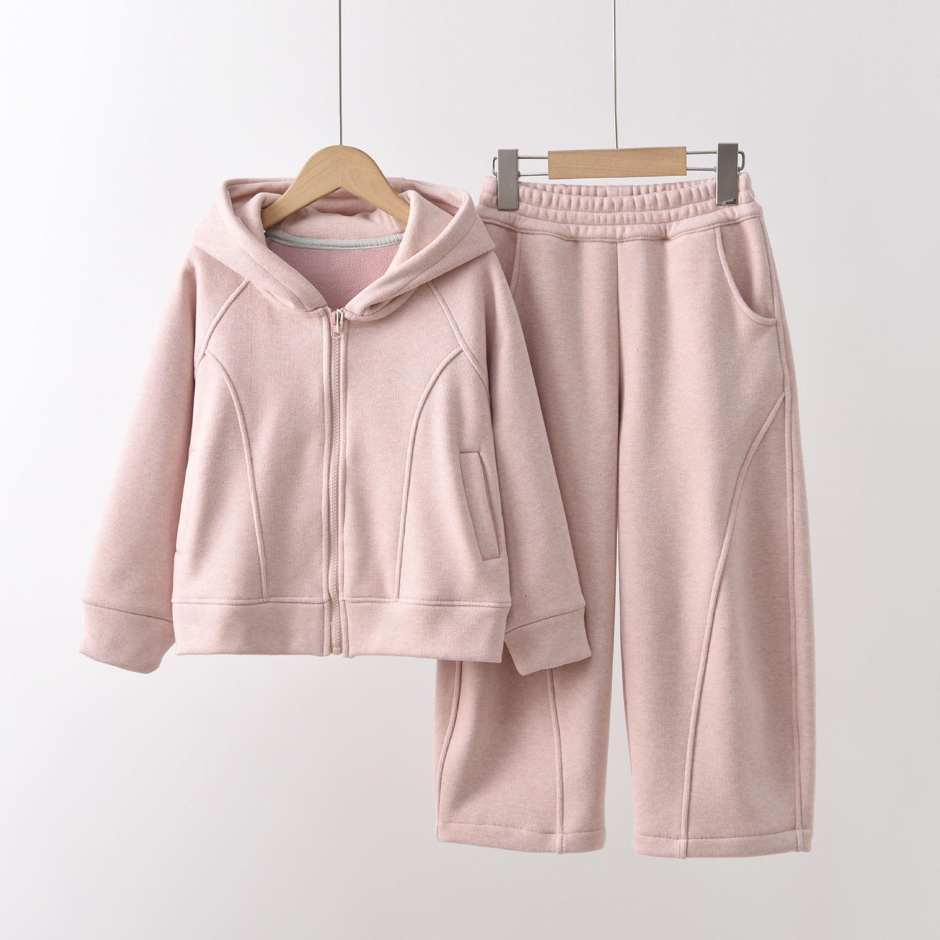 

Winter Children s Milk Fleece Sports Suit: Fluffy Hooded Jacket and Pants for Boys and Girls, Velvet-Enhanced, Solid Color, Soft Feel 150 cm рожевий
