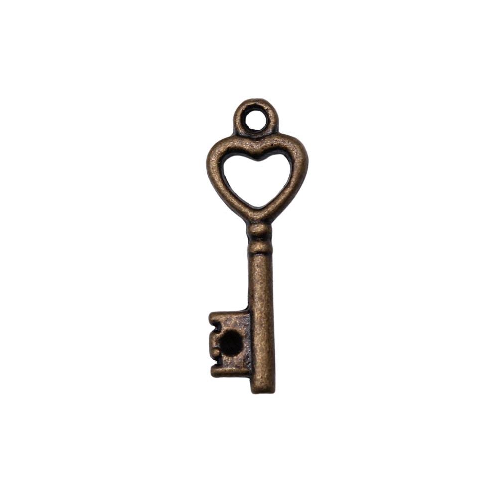 Simple Skeleton Key Charms Multi Color Alloy Pendants For Vintage Themed Jewelry