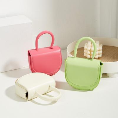 Sac à main frais et doux Nouveau sac pour femmes Sacoche de selle de couleur unie douce Sac à bandoulière pour femmes