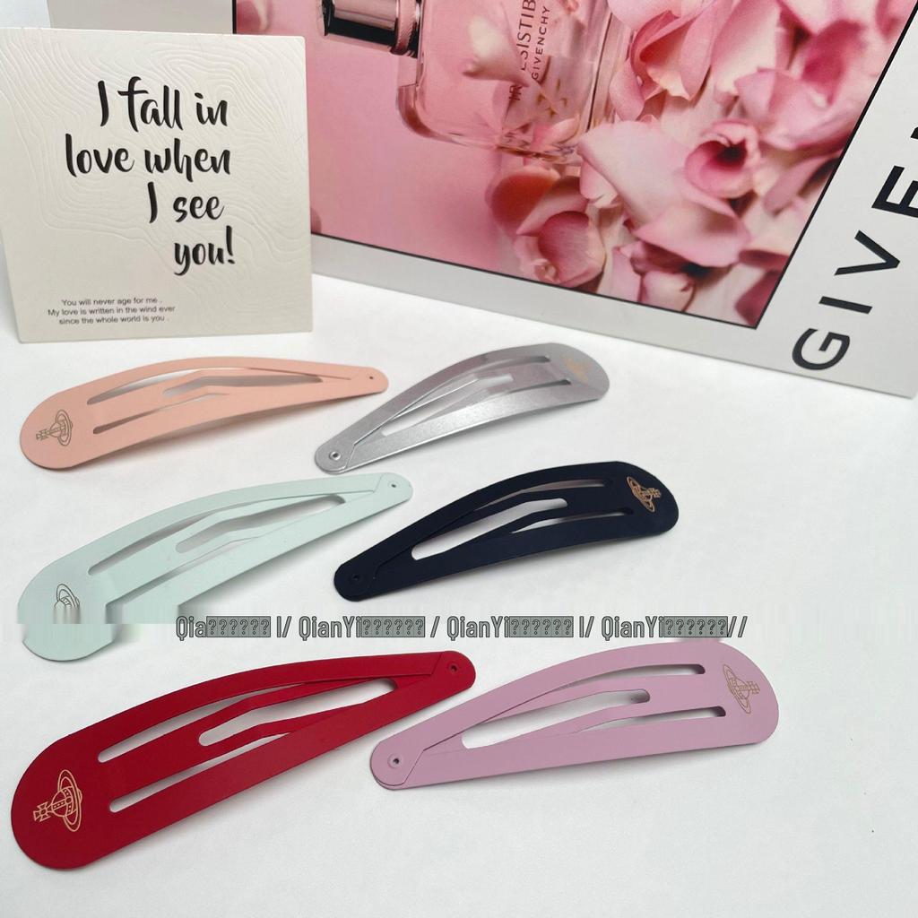 Elegant Metal Edge Hair Clip: High-End Fashion Accessory for Girls