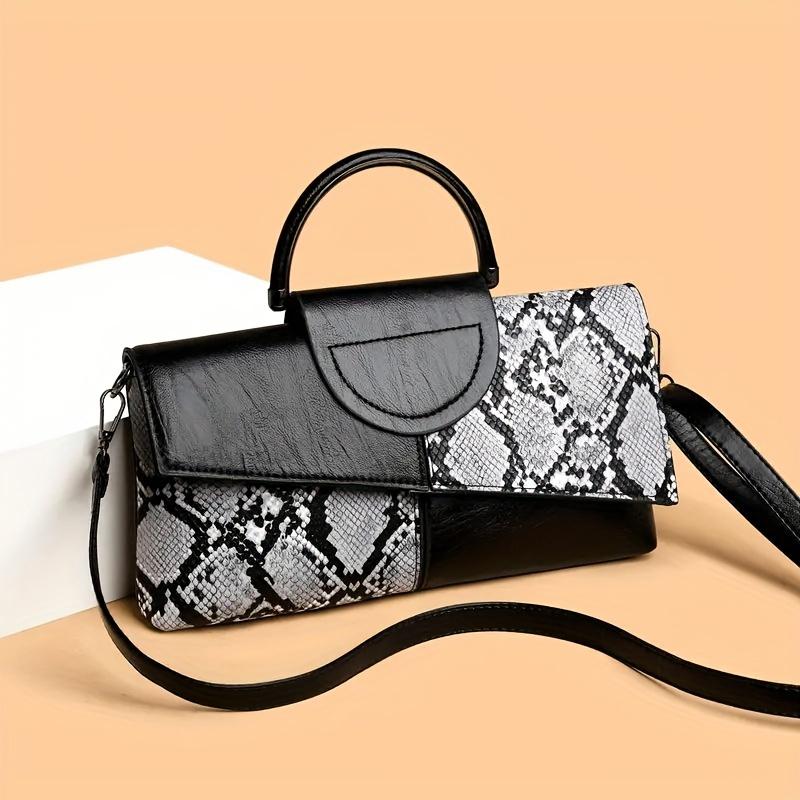 Women's Retro Snake Print Handbag Adjustable Crossbody Clutch Purse with Zipper Closure,Elegant Square Bag for Parties, Everyday Use