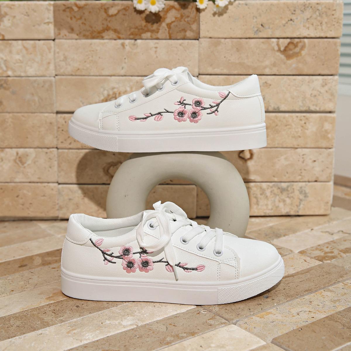

Fashion Embroidery Spring Autumn Fashion Woman Tennis Footwear New 2025 Flat Bottom White Flower Lace-Up Casual Sneakers Zapatos Mujer 35 розовый