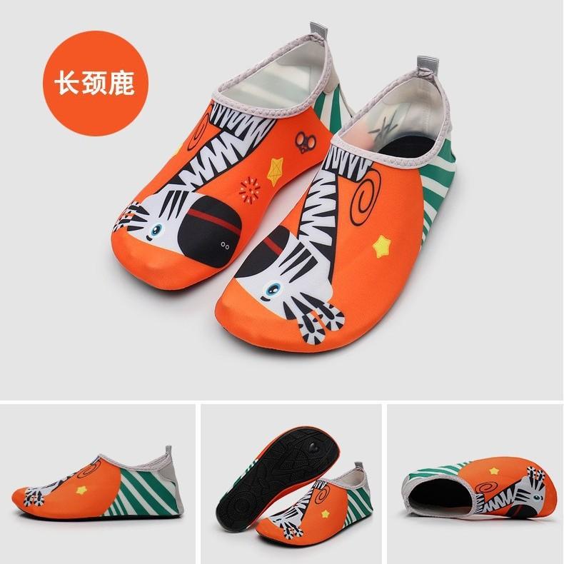 Beach Shoes Creek Shoes Outdoor Sports Breathable Wading Hiking Shoes Fitness Men's and Women's Non-slip